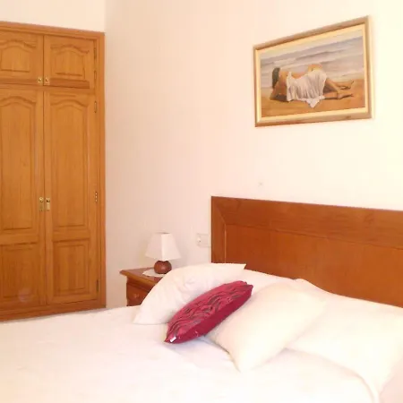 公寓 2 Bedrooms At 100 M Away From The With Furnished Terrace And Wifi *